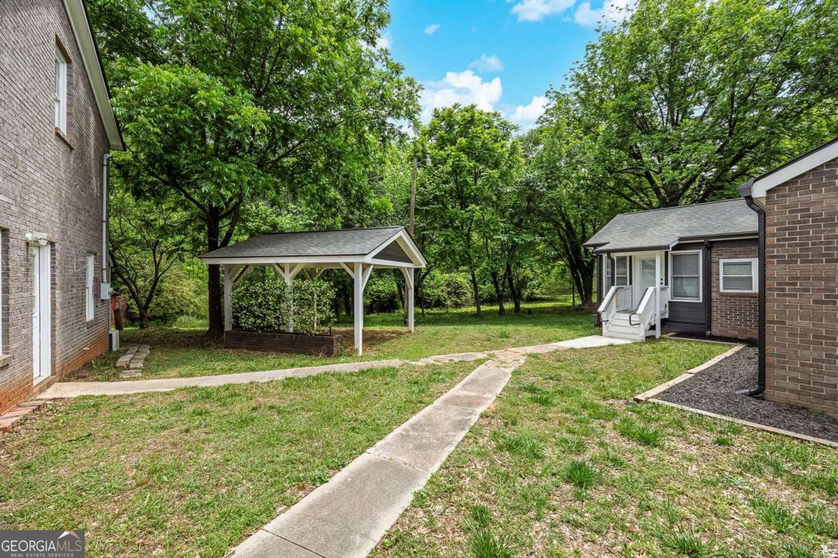 1953 Powder Springs Road SW Marietta GA 30064