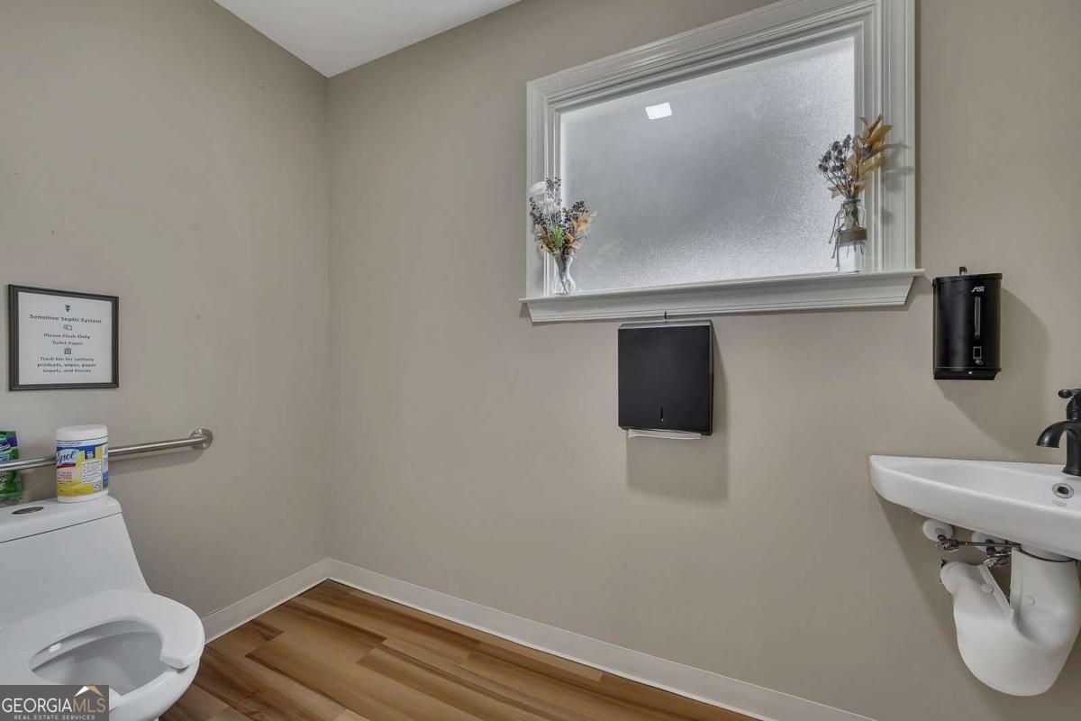 1953 Powder Springs Road SW Marietta GA 30064