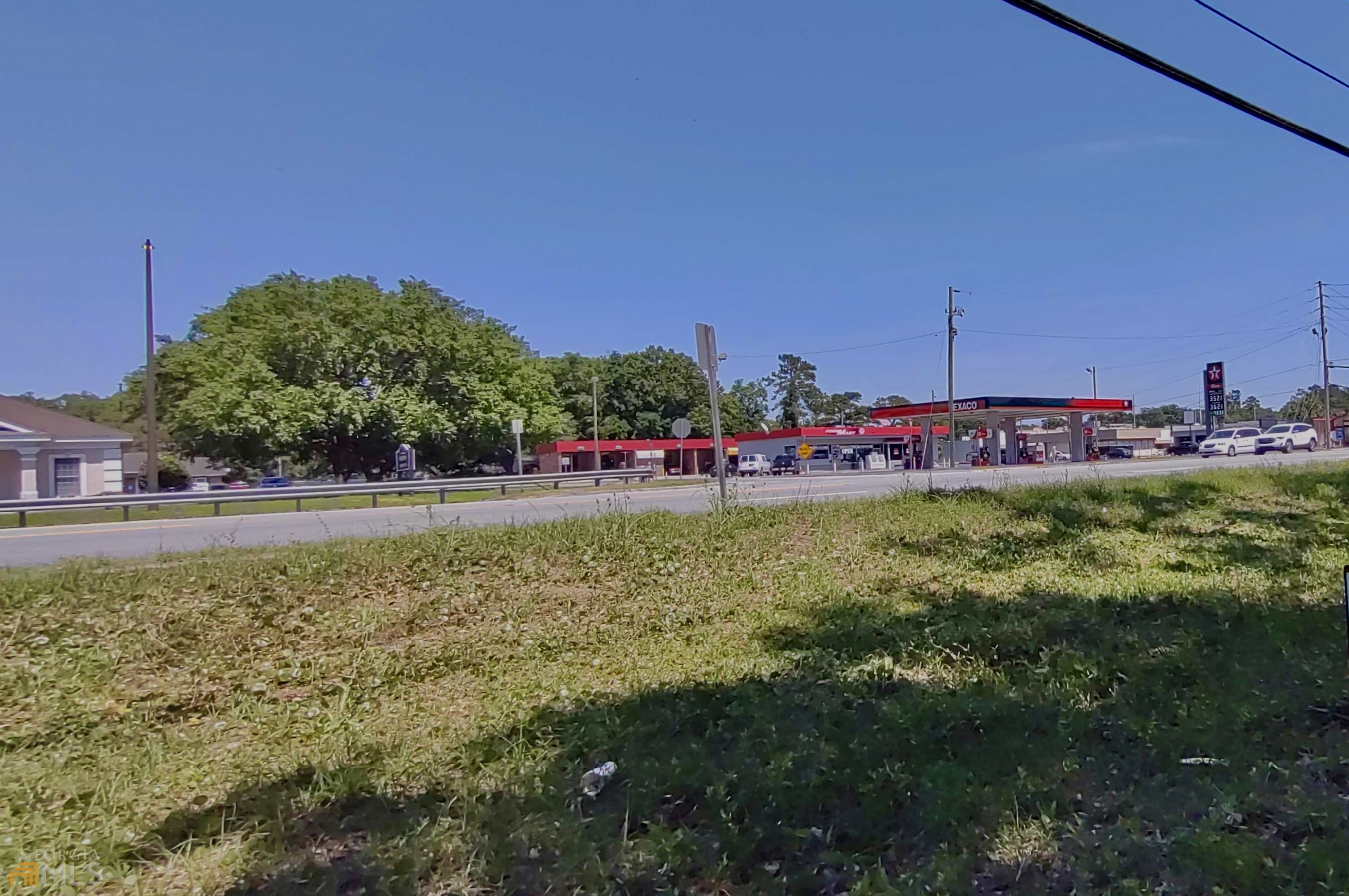 5479 New Jesup Highway Brunswick GA 31523