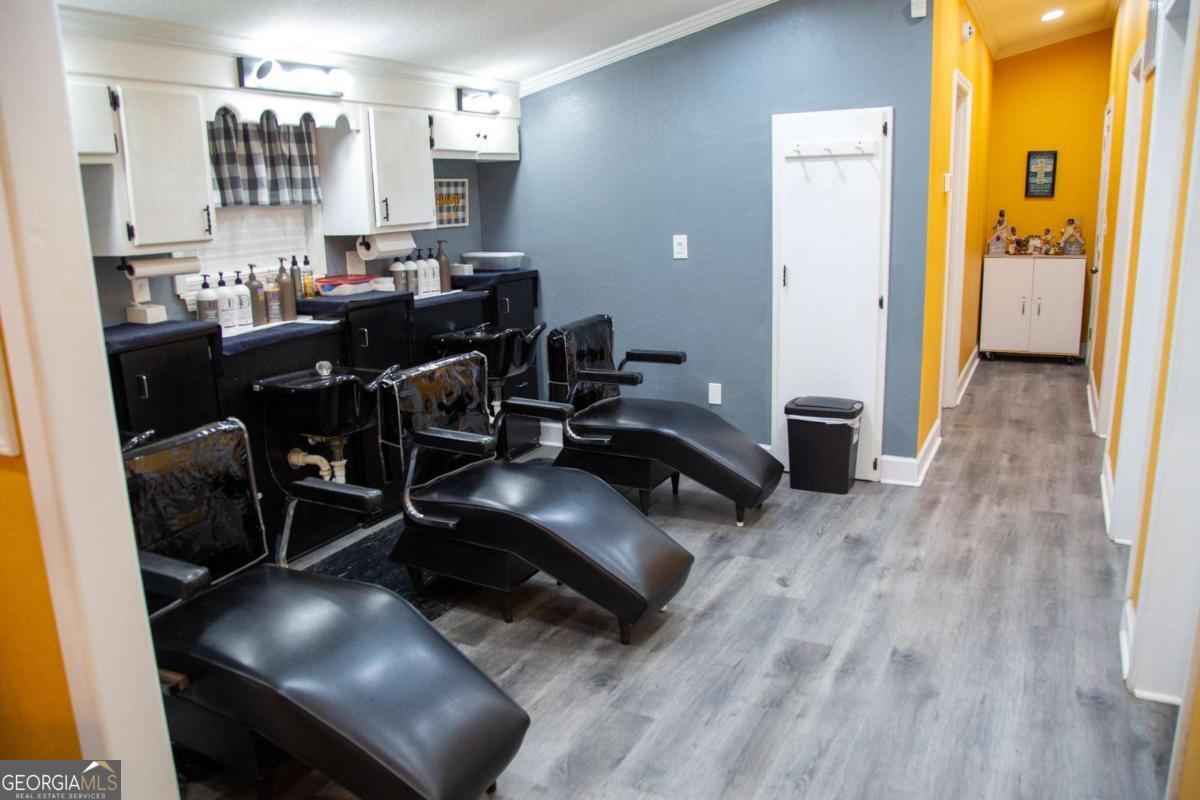 93 Bell Baxley GA 31513