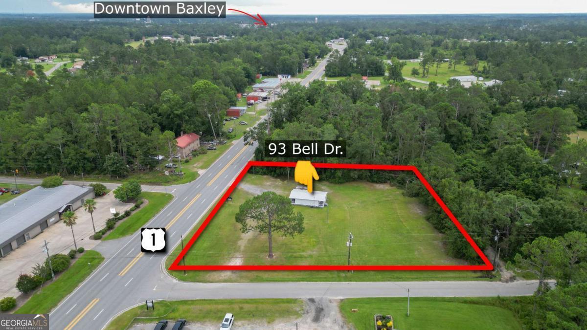 93 Bell Baxley GA 31513