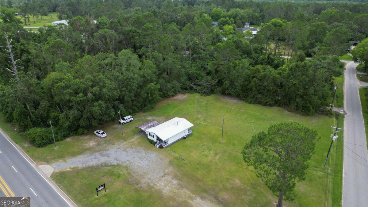 93 Bell Baxley GA 31513