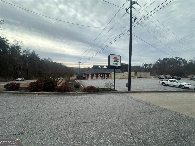 1352 S Chestatee Street Dahlonega GA 30533