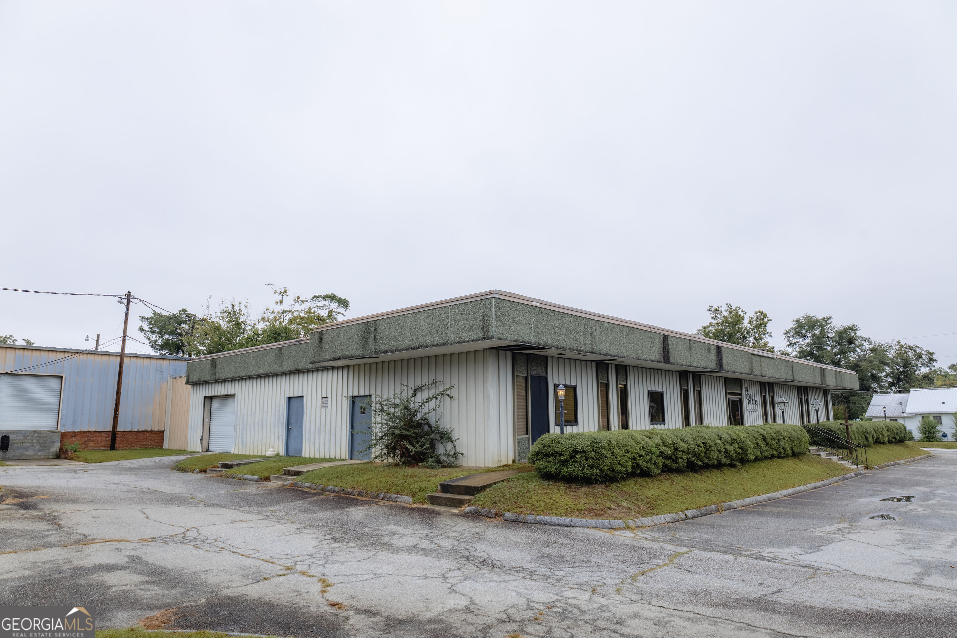 416 W Moring Street Swainsboro GA 30401