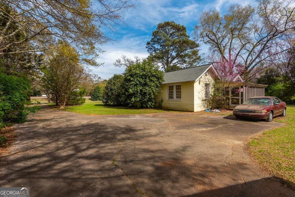 3590 Highway 42 Locust Grove GA 30248