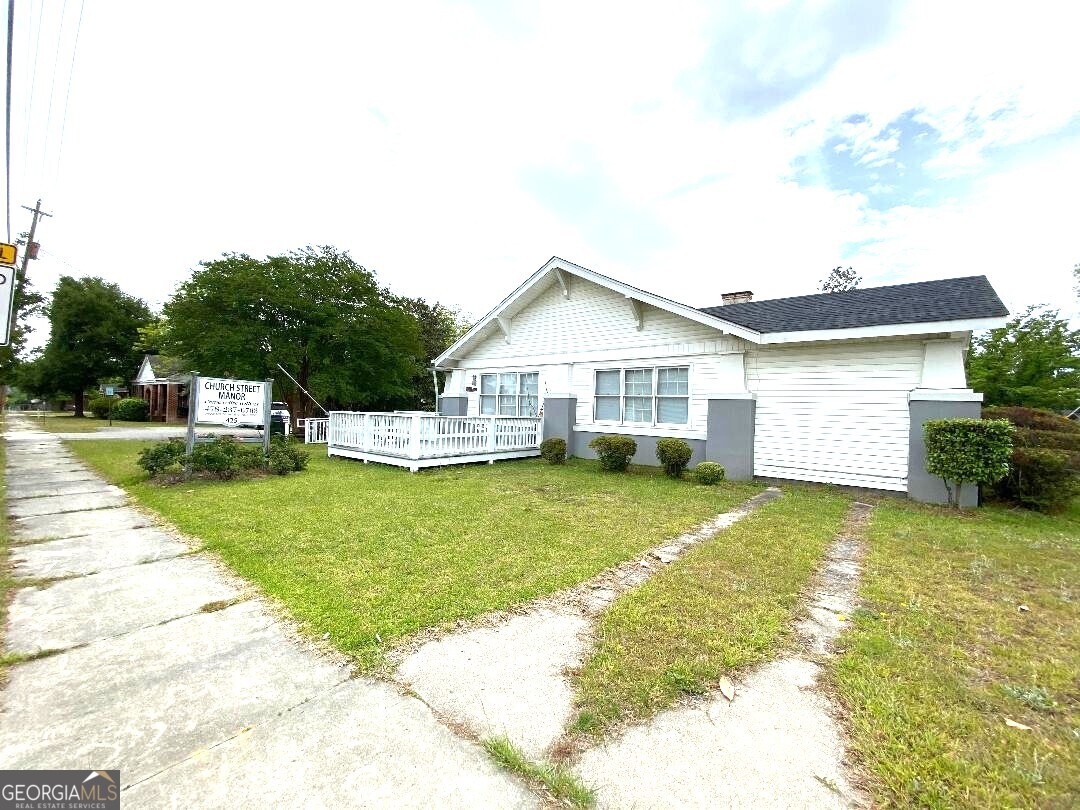 425 W Church Street Swainsboro GA 30401