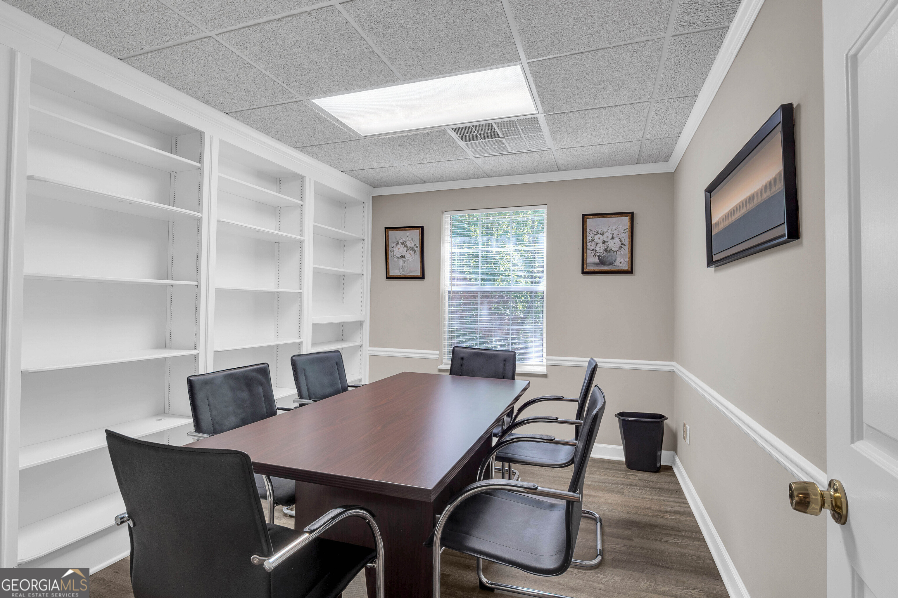 425 E Crossville Road Roswell GA 30075