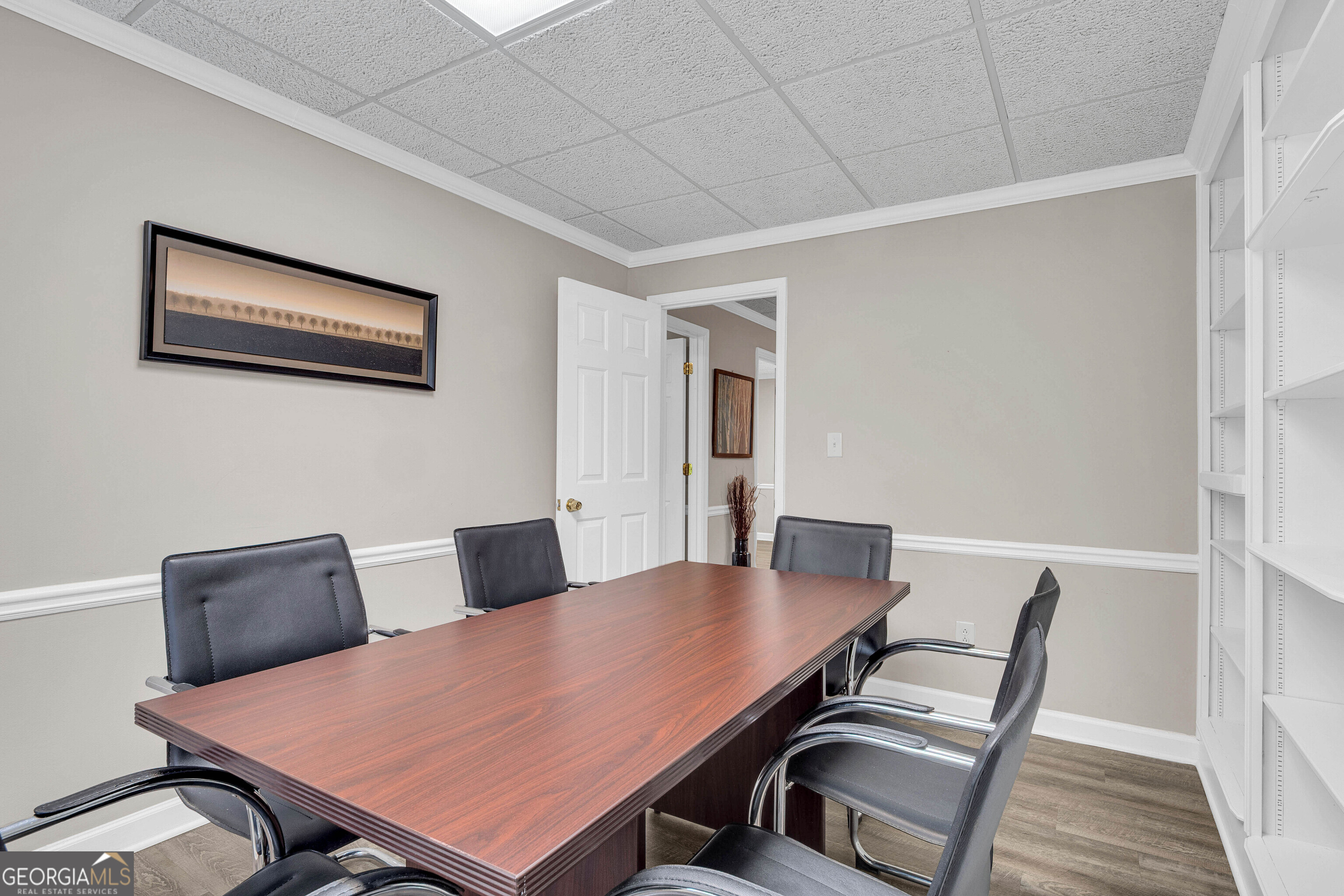 425 E Crossville Road Roswell GA 30075