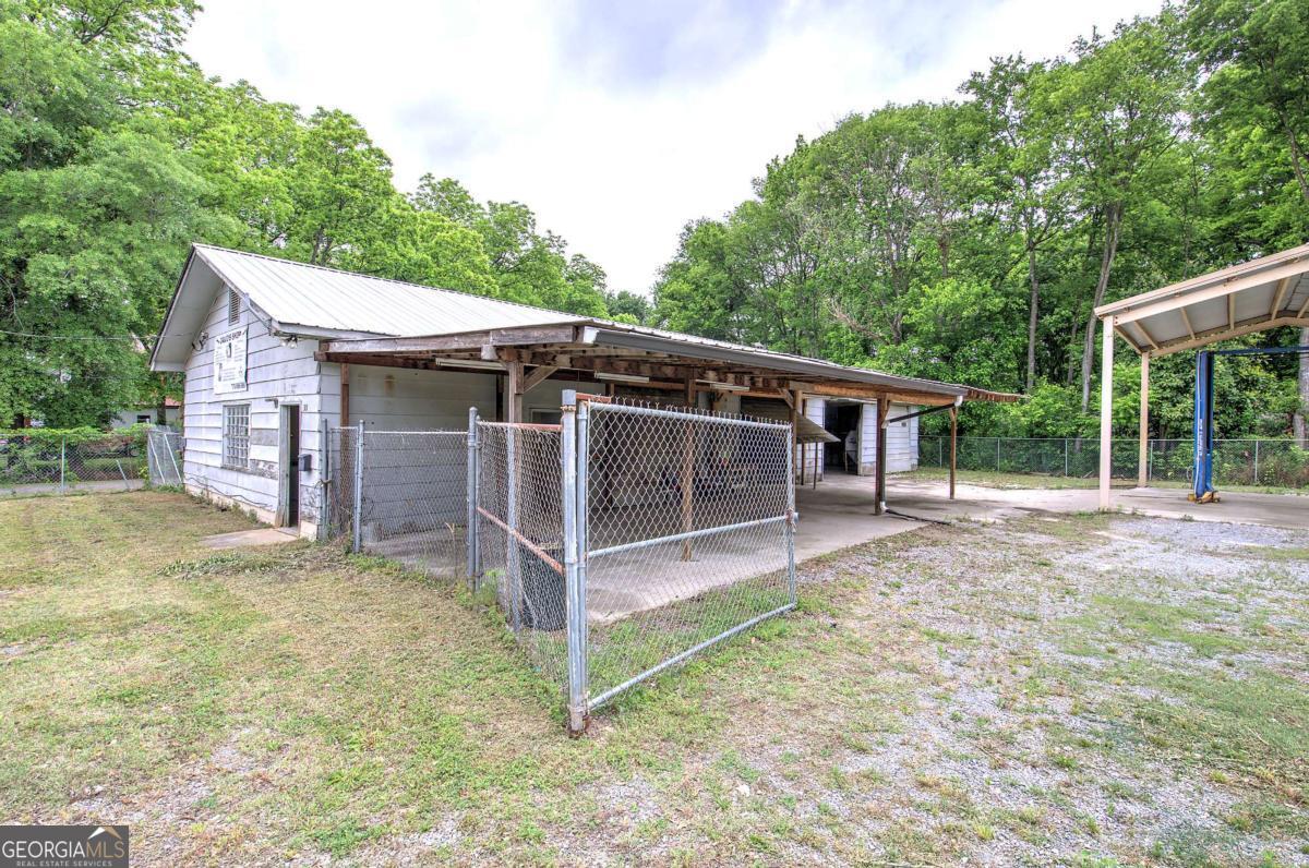 313 E Gibson Street Cedartown GA 30125