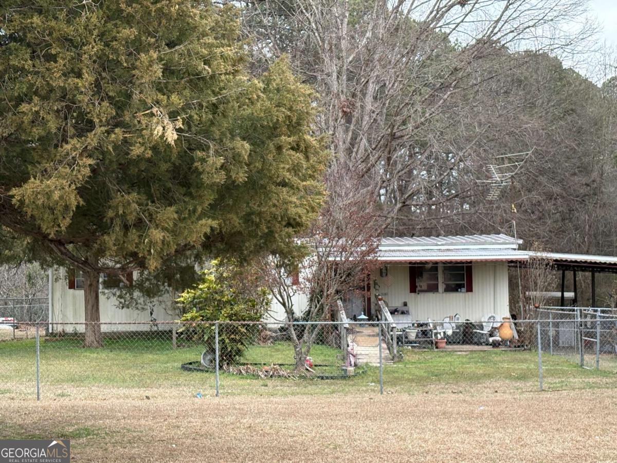 1596 Glenn Carrie Road Hull GA 30646