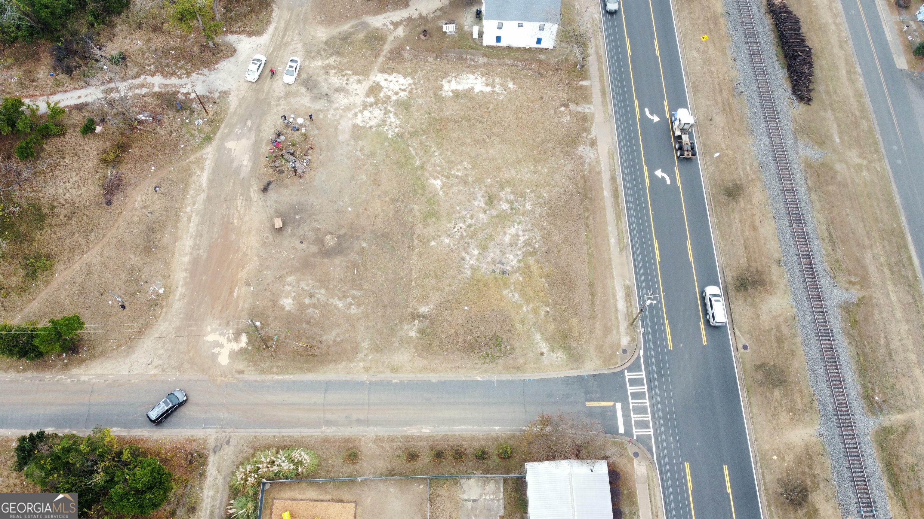 110 112 N Madison Street Lyons GA 30436