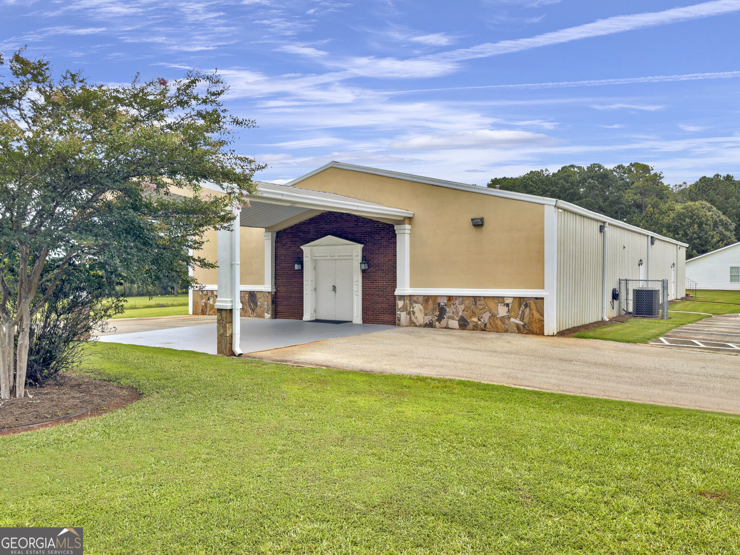 99 Ellis Trail Covington GA 30016