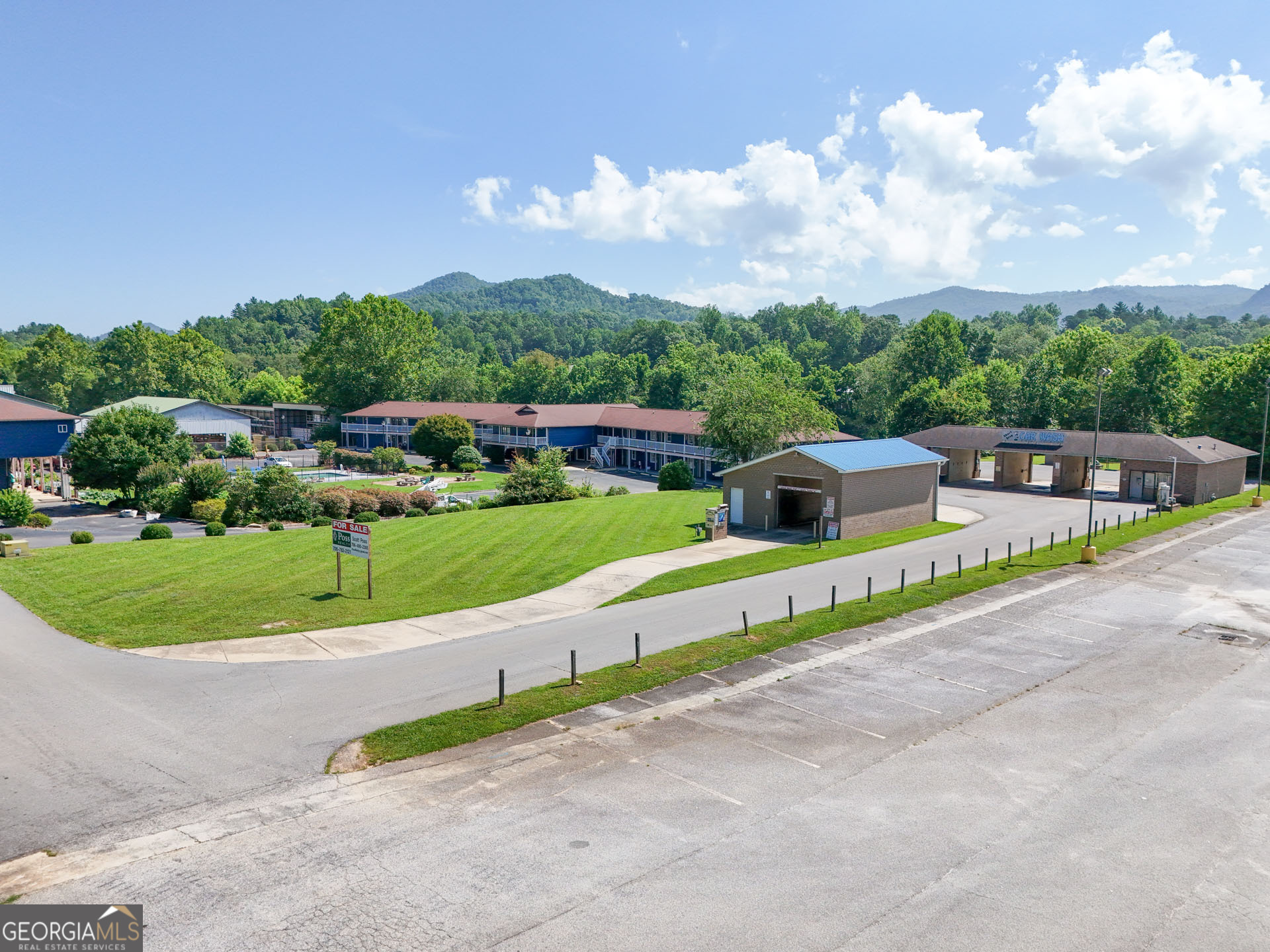 36 Royalty Lane Dillard GA 30537