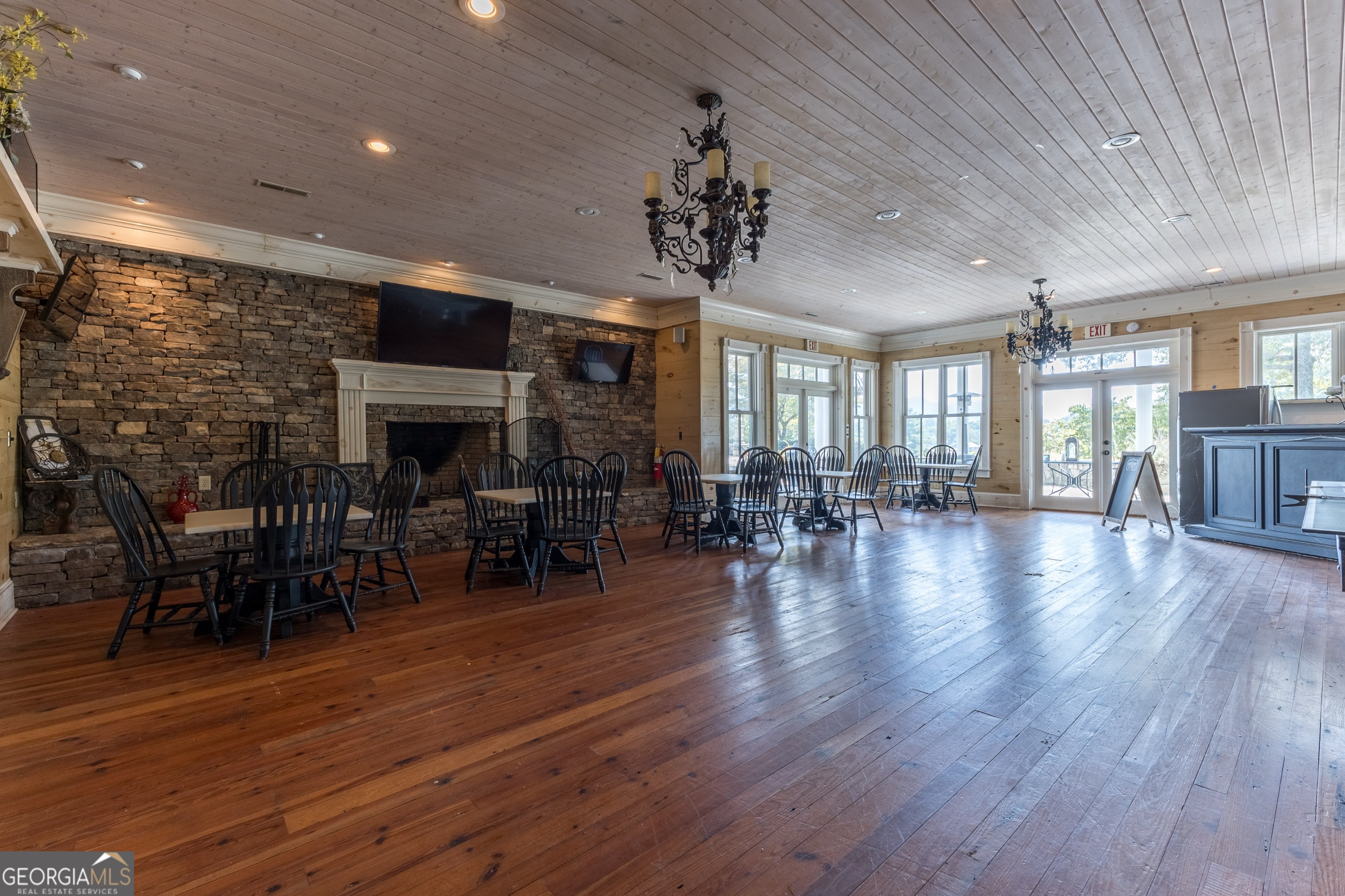 205 Carolina Street Dillard GA 30537