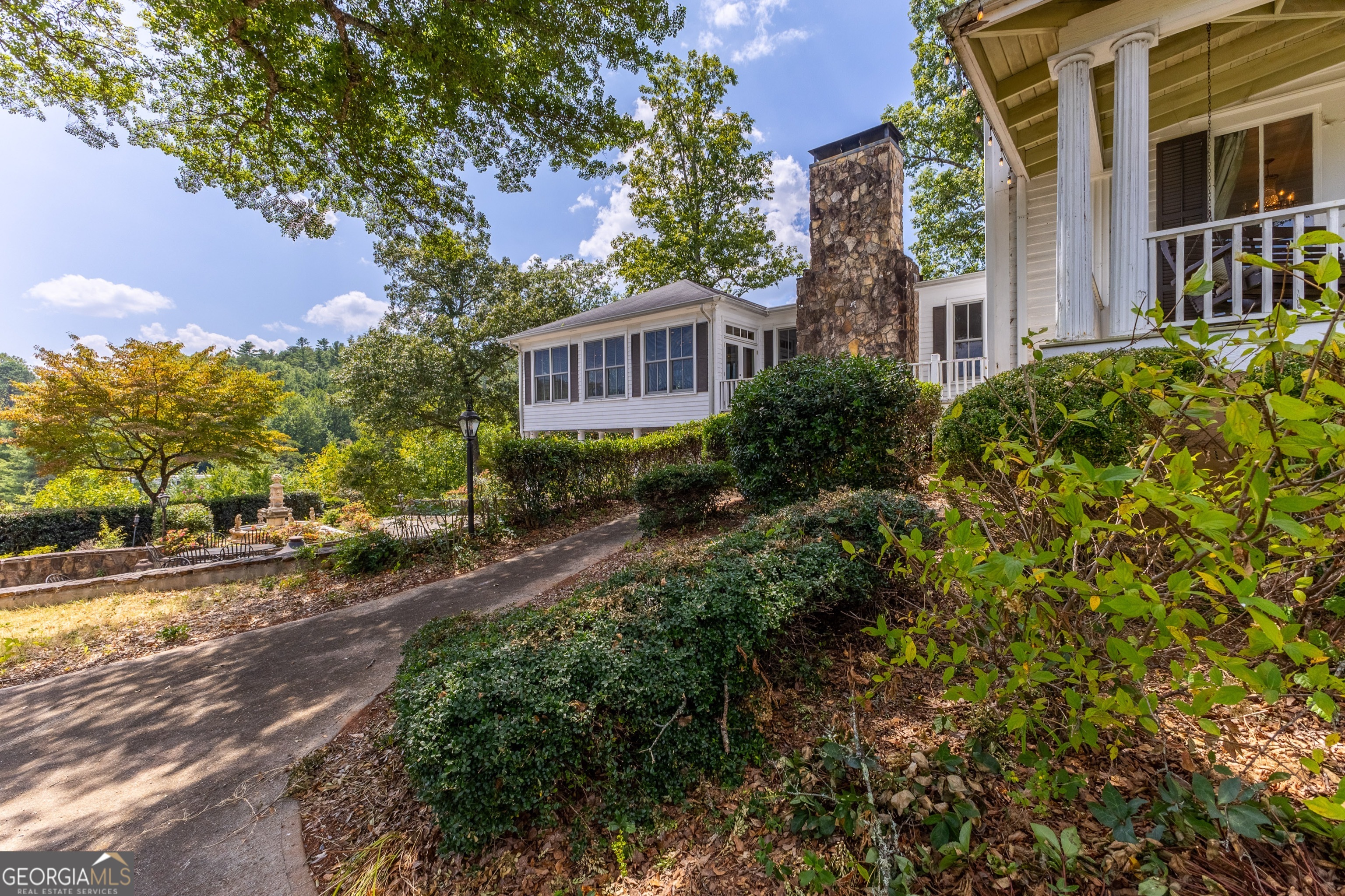 205 Carolina Street Dillard GA 30537