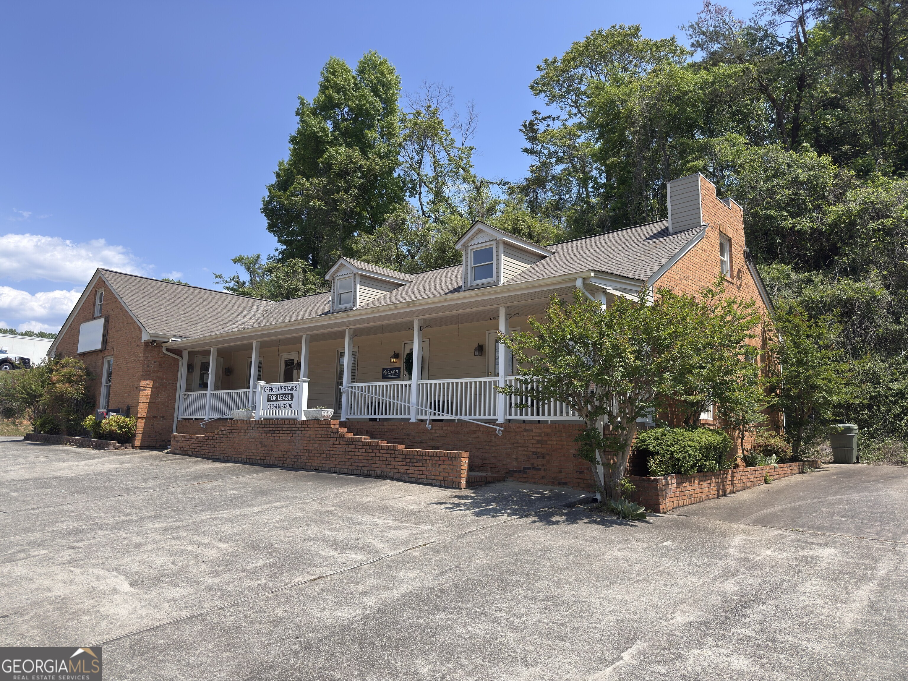 471 S Main Street Cleveland GA 30528