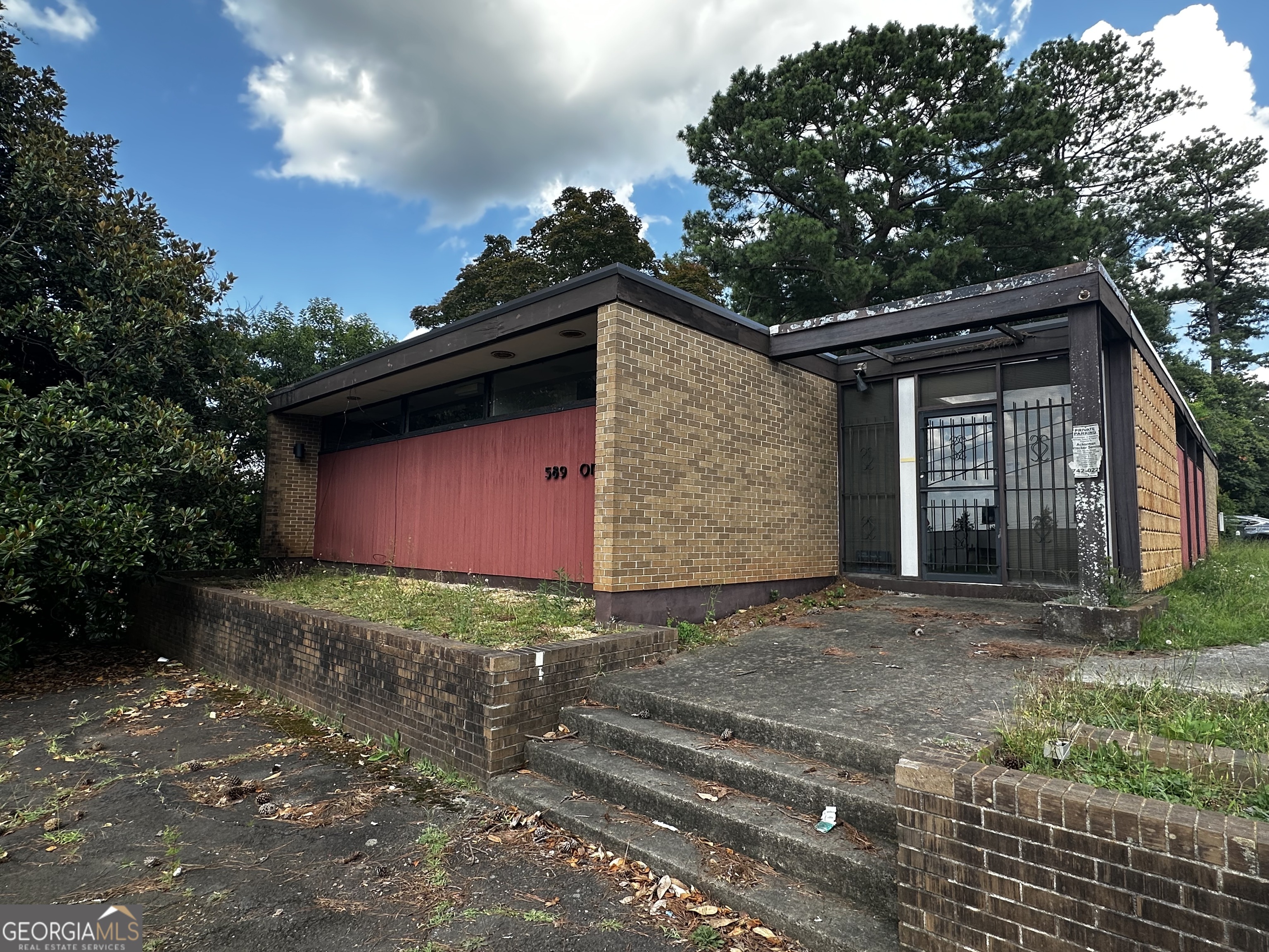 589 Forest Avenue Macon GA 31201