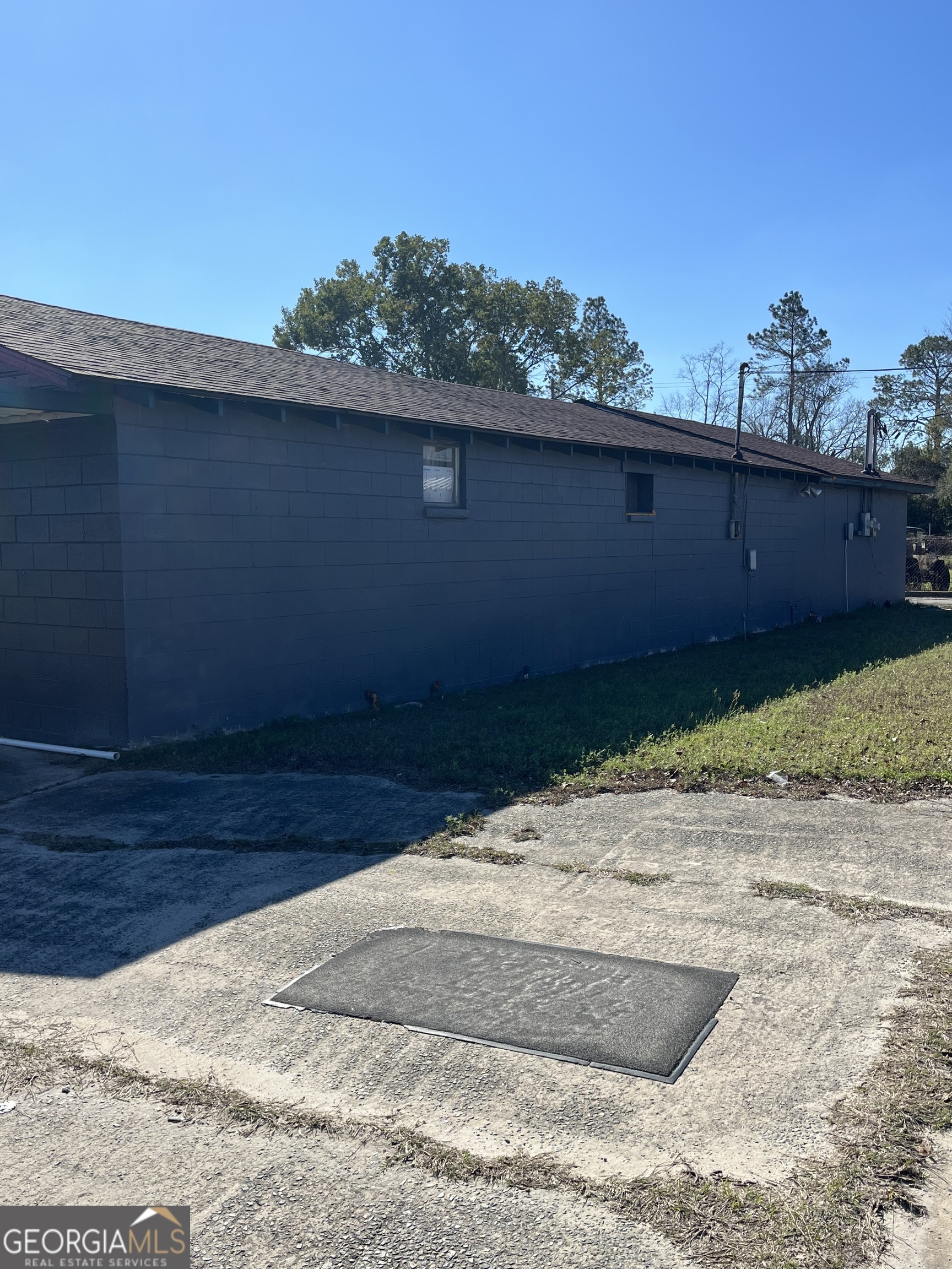 205 East 16th Street Alma GA 31510