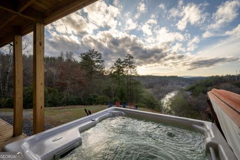 21-235 Riverview Circle Blue Ridge GA 30513