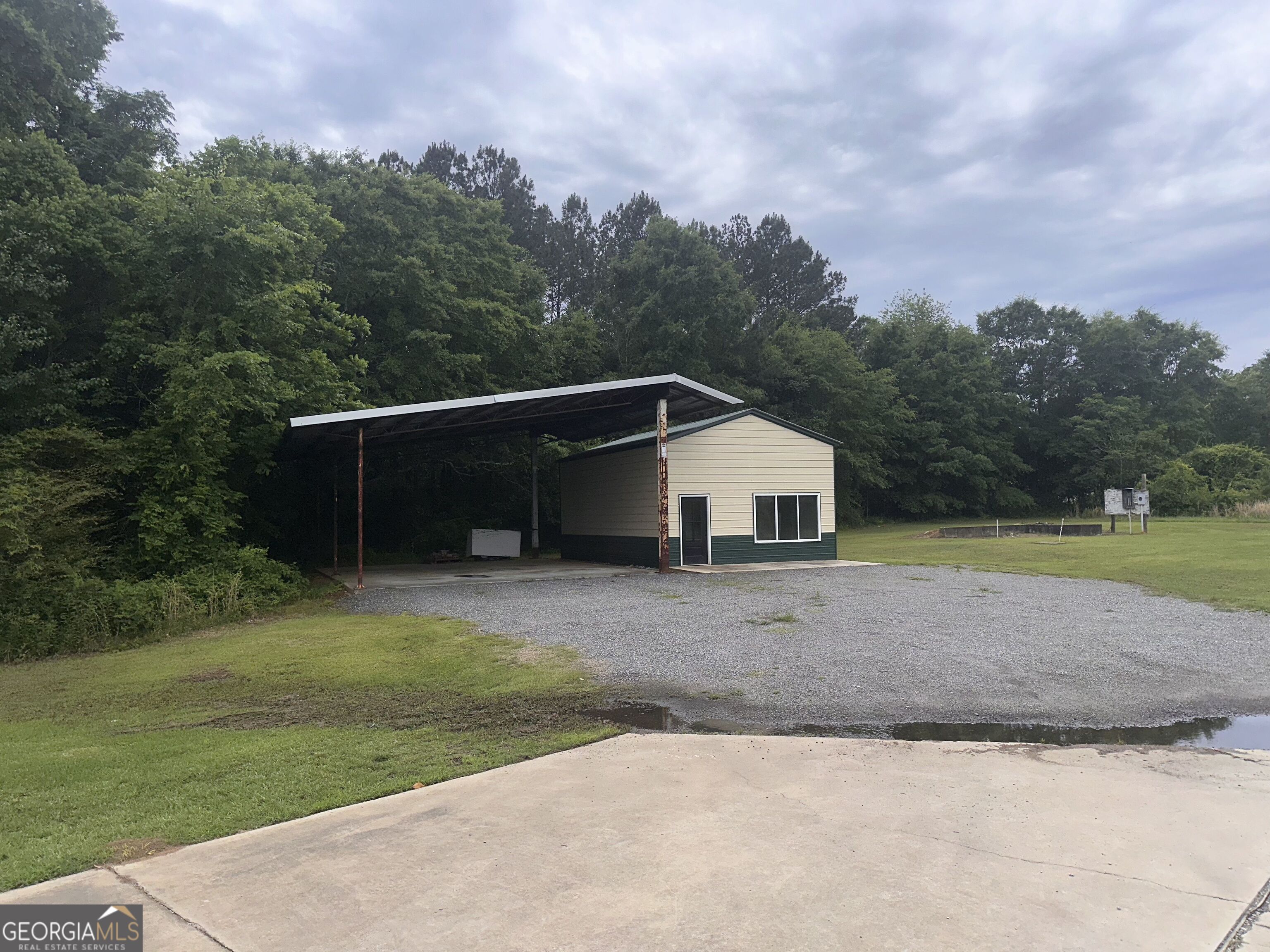 205 Old Perry Road Bonaire GA 31005