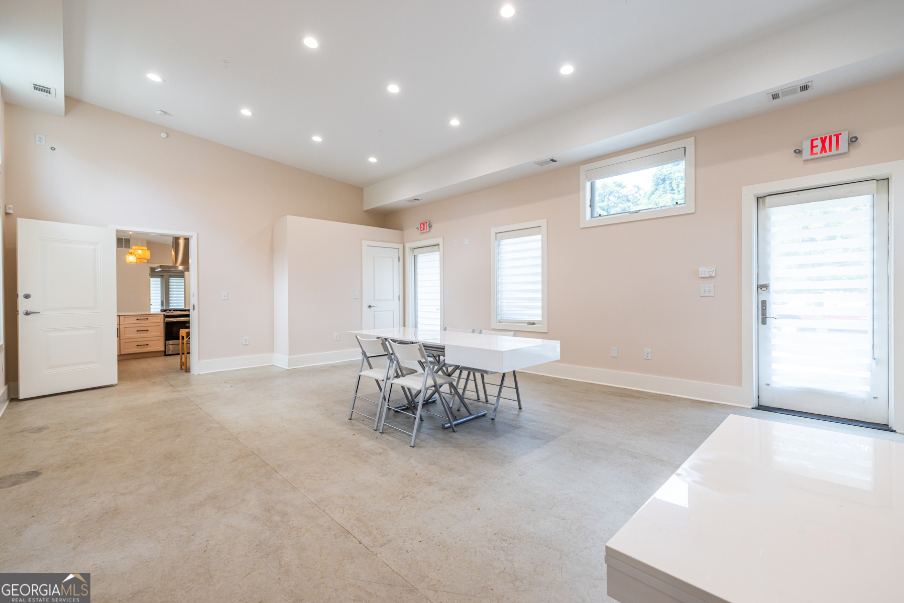 1651 Pryor Road SW Atlanta GA 30315