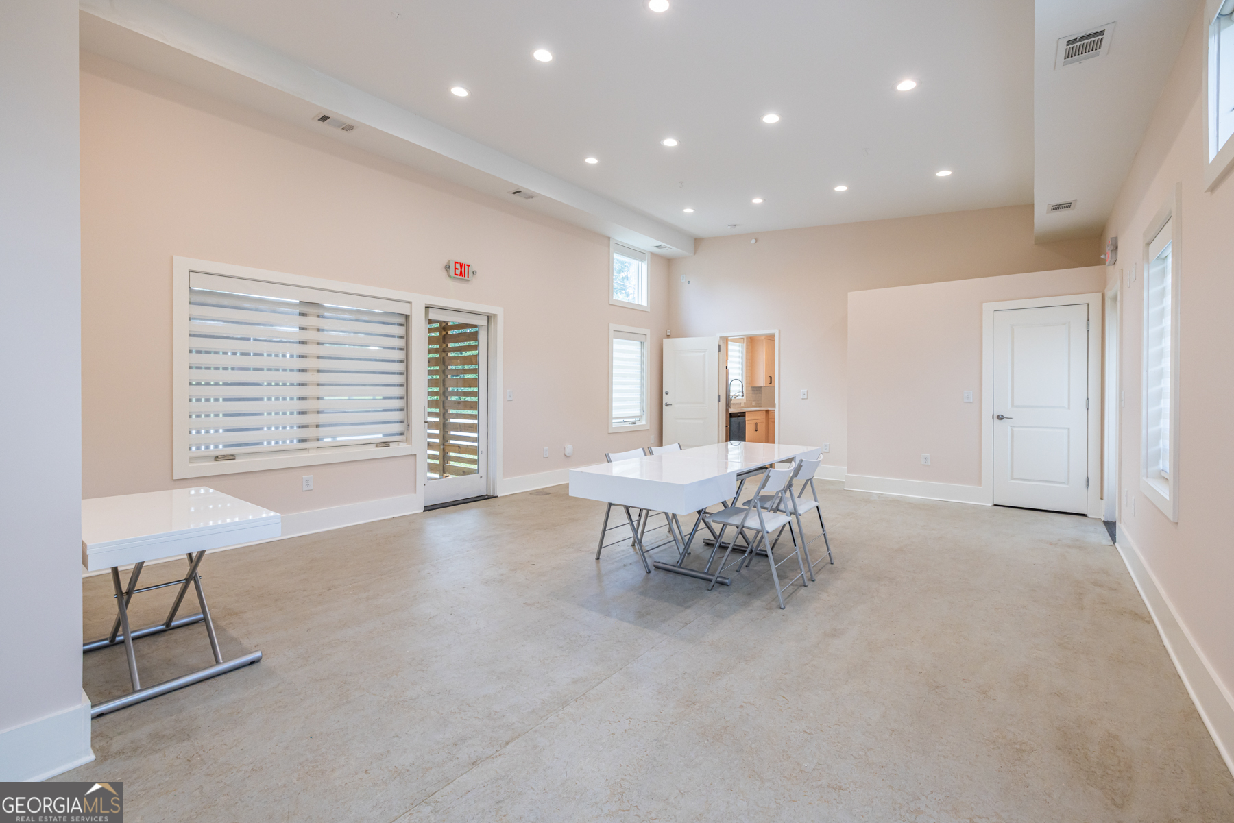 1651 Pryor Road SW Atlanta GA 30315