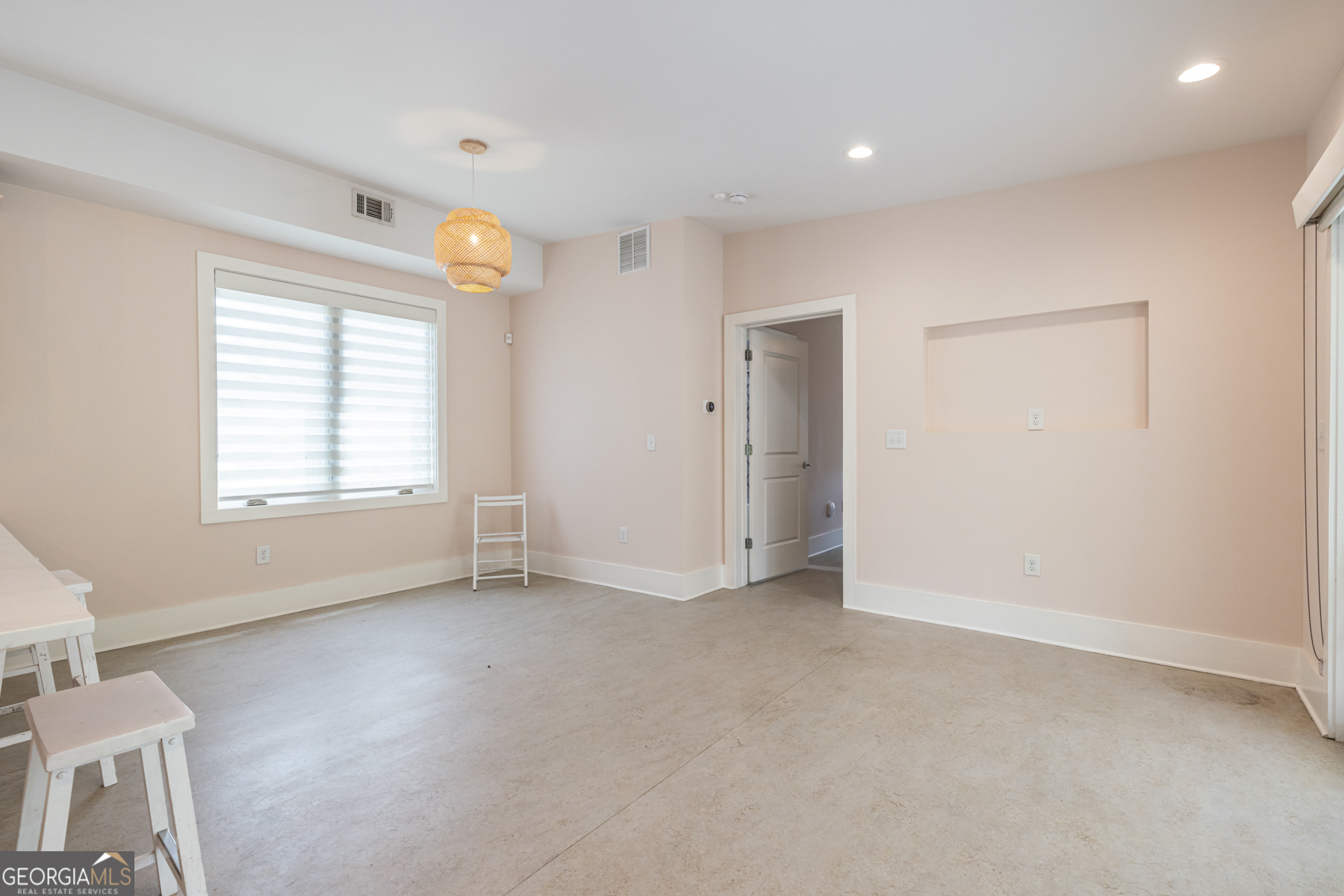 1651 Pryor Road SW Atlanta GA 30315
