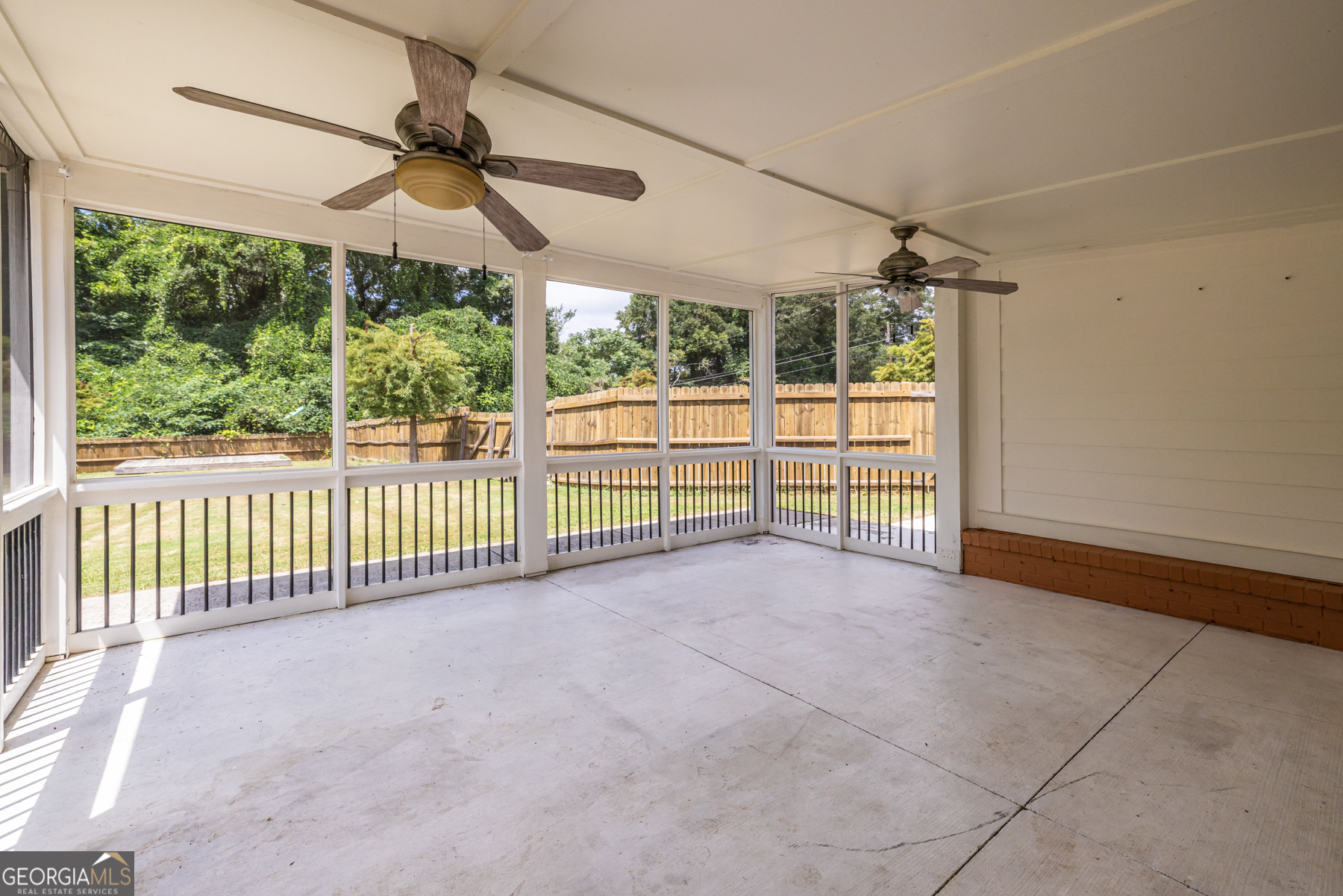 1651 Pryor Road SW Atlanta GA 30315