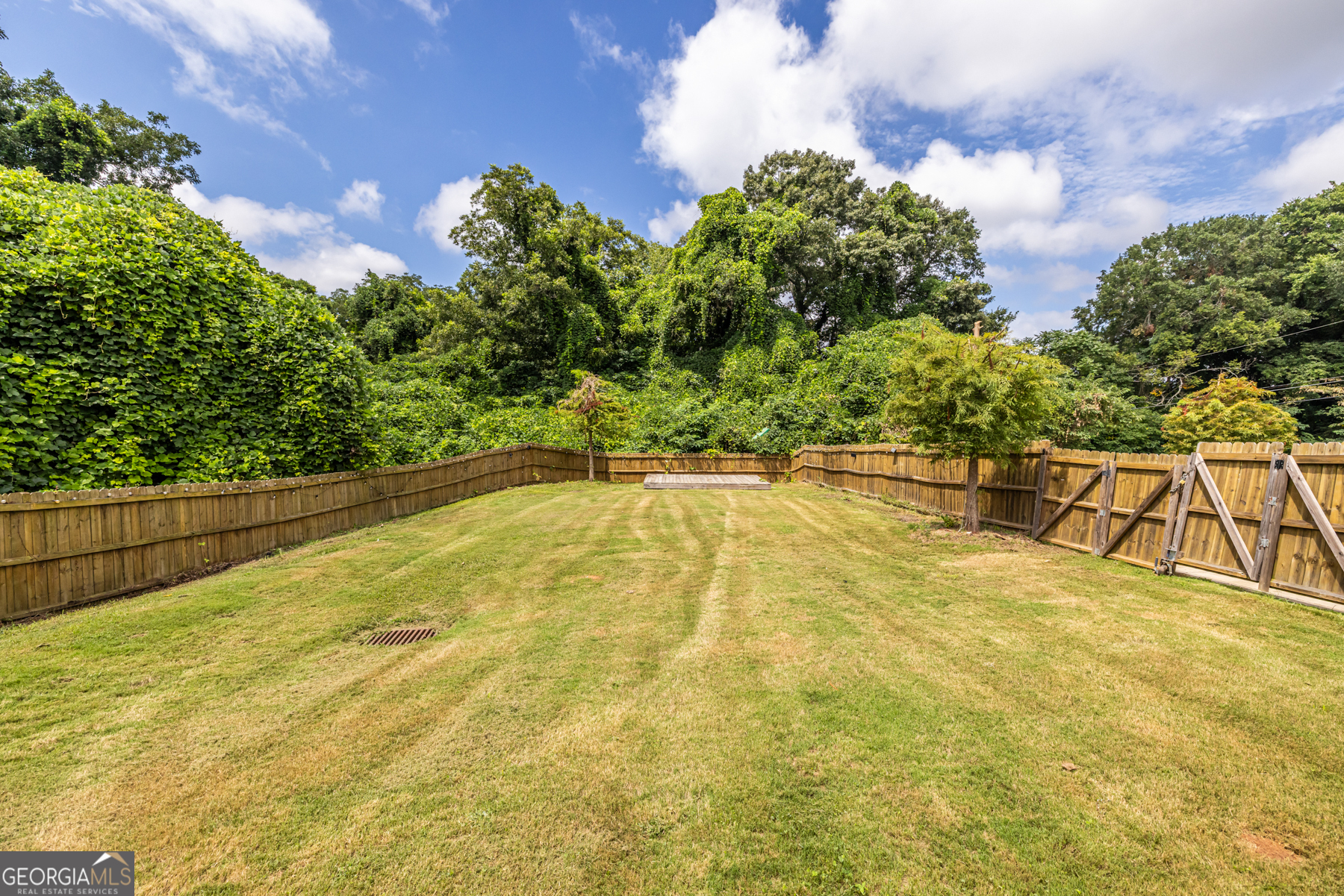 1651 Pryor Road SW Atlanta GA 30315