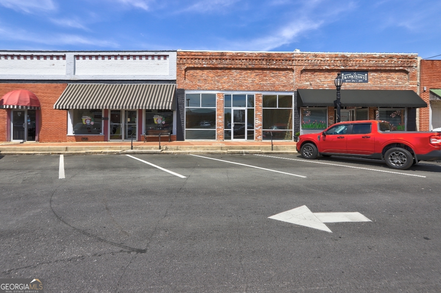 15 Market Street Barnesville GA 30204