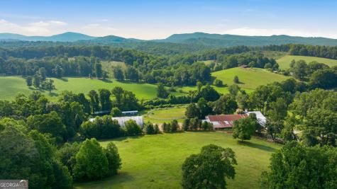 232 Sunburst Lane Clarkesville GA 30523
