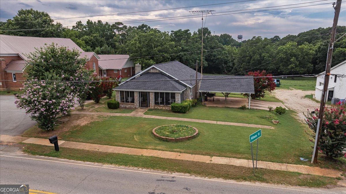 317 & 295 General Daniels Avenue N Danielsville GA 30633