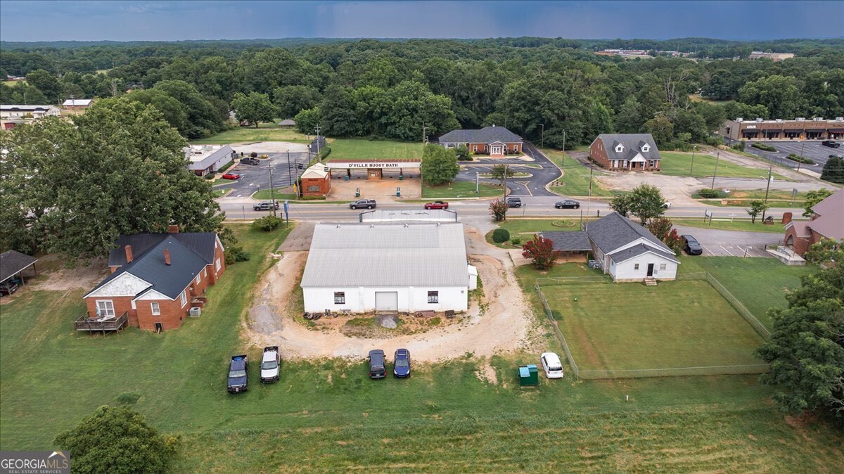 317 & 295 General Daniels Avenue N Danielsville GA 30633