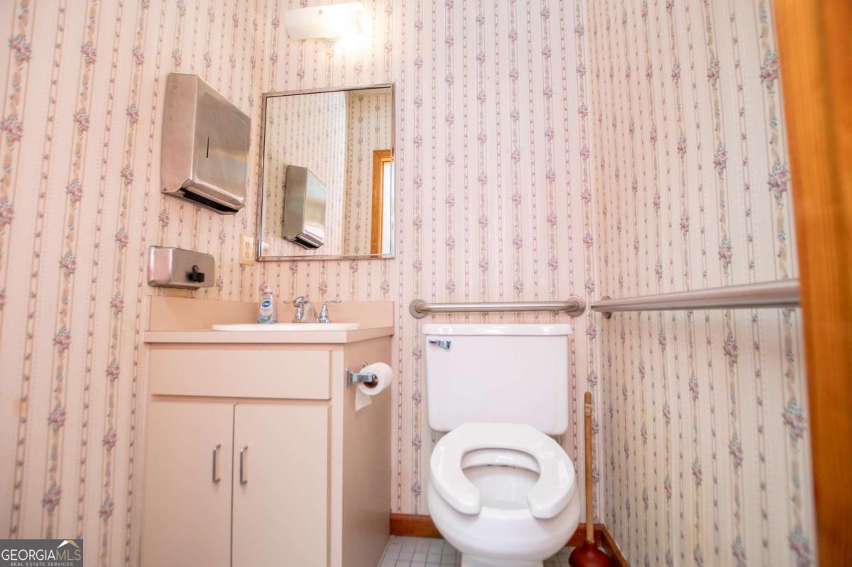809 W Bankhead Highway Villa Rica GA 30180