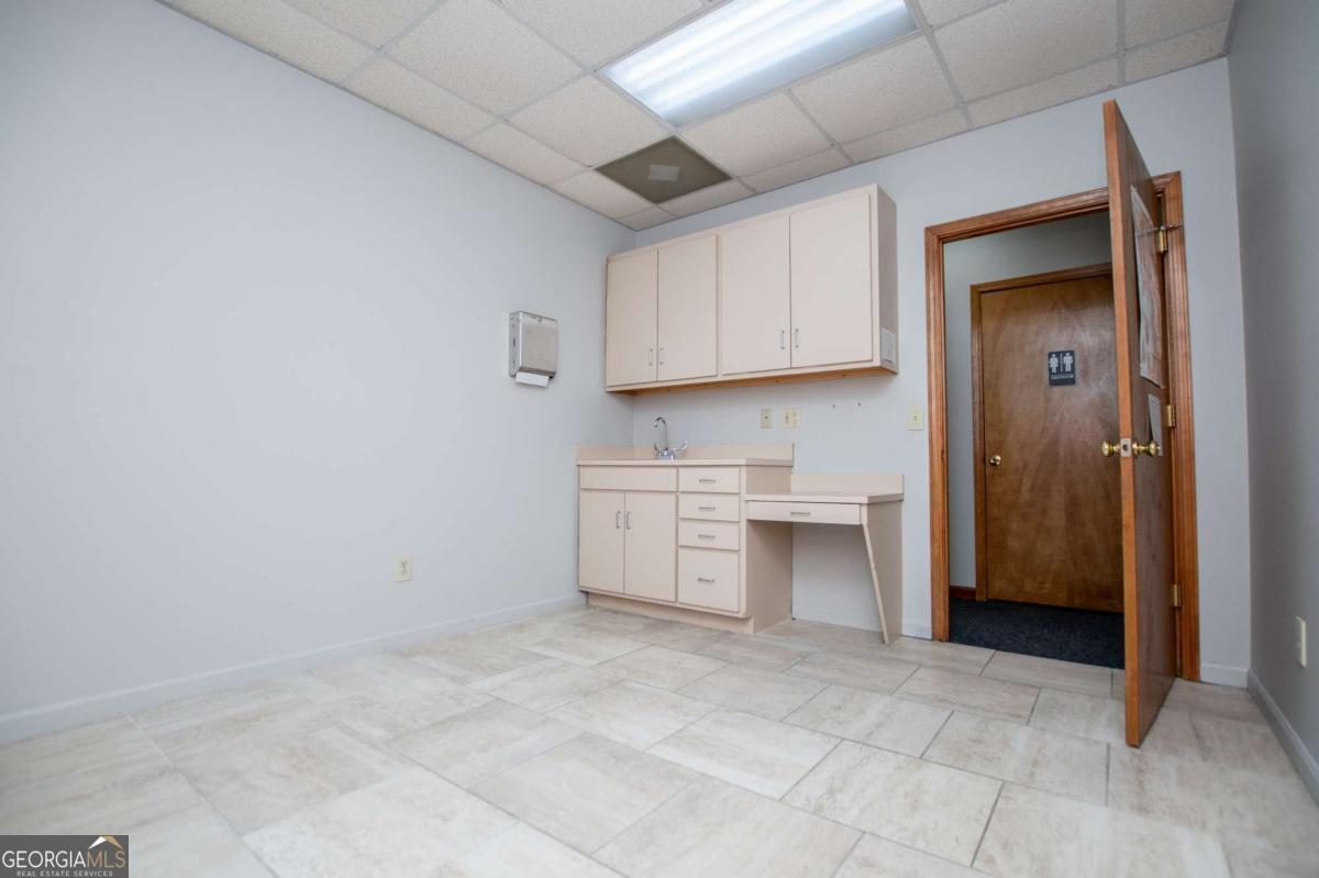 809 W Bankhead Highway Villa Rica GA 30180
