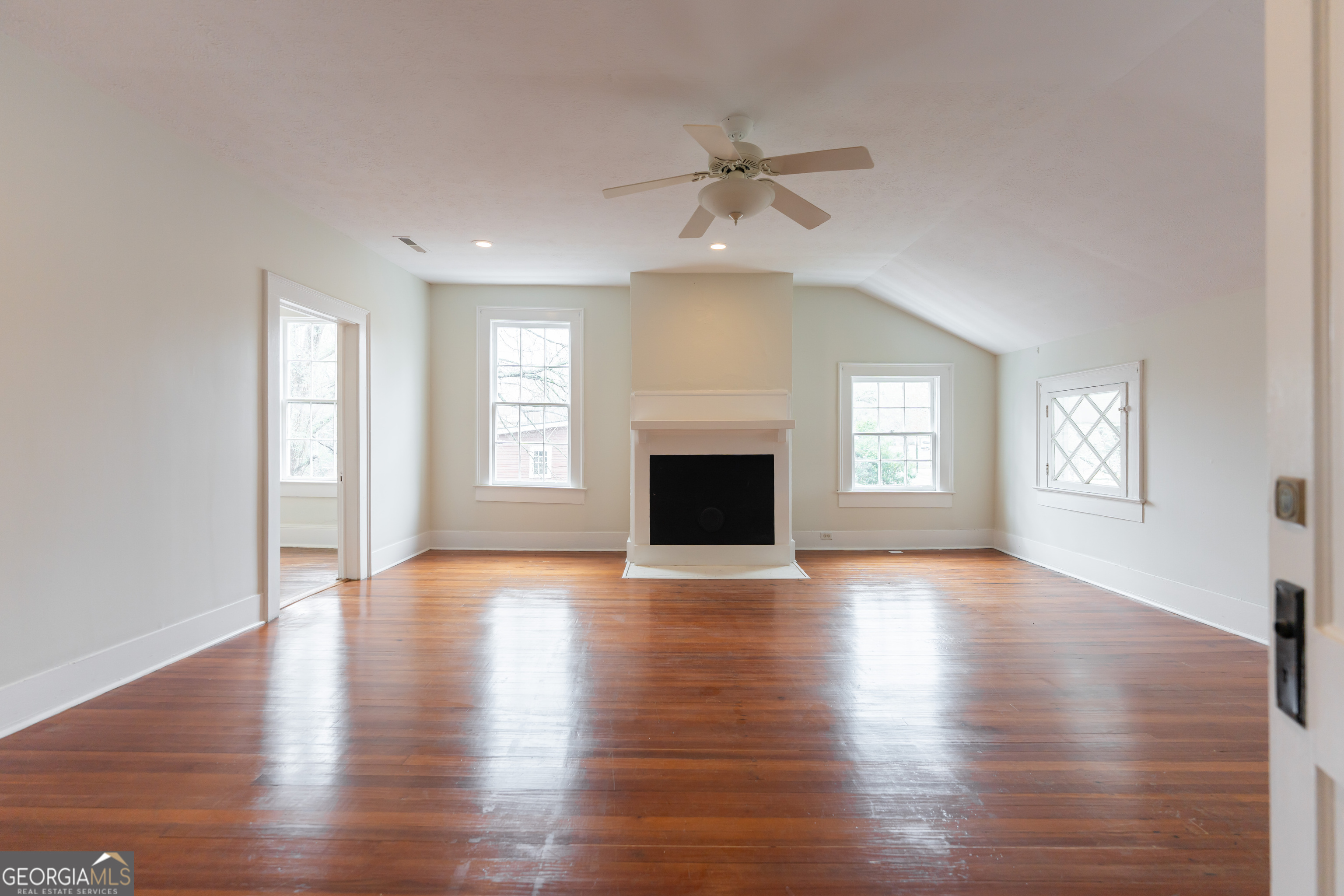 270 S Main Street Madison GA 30650