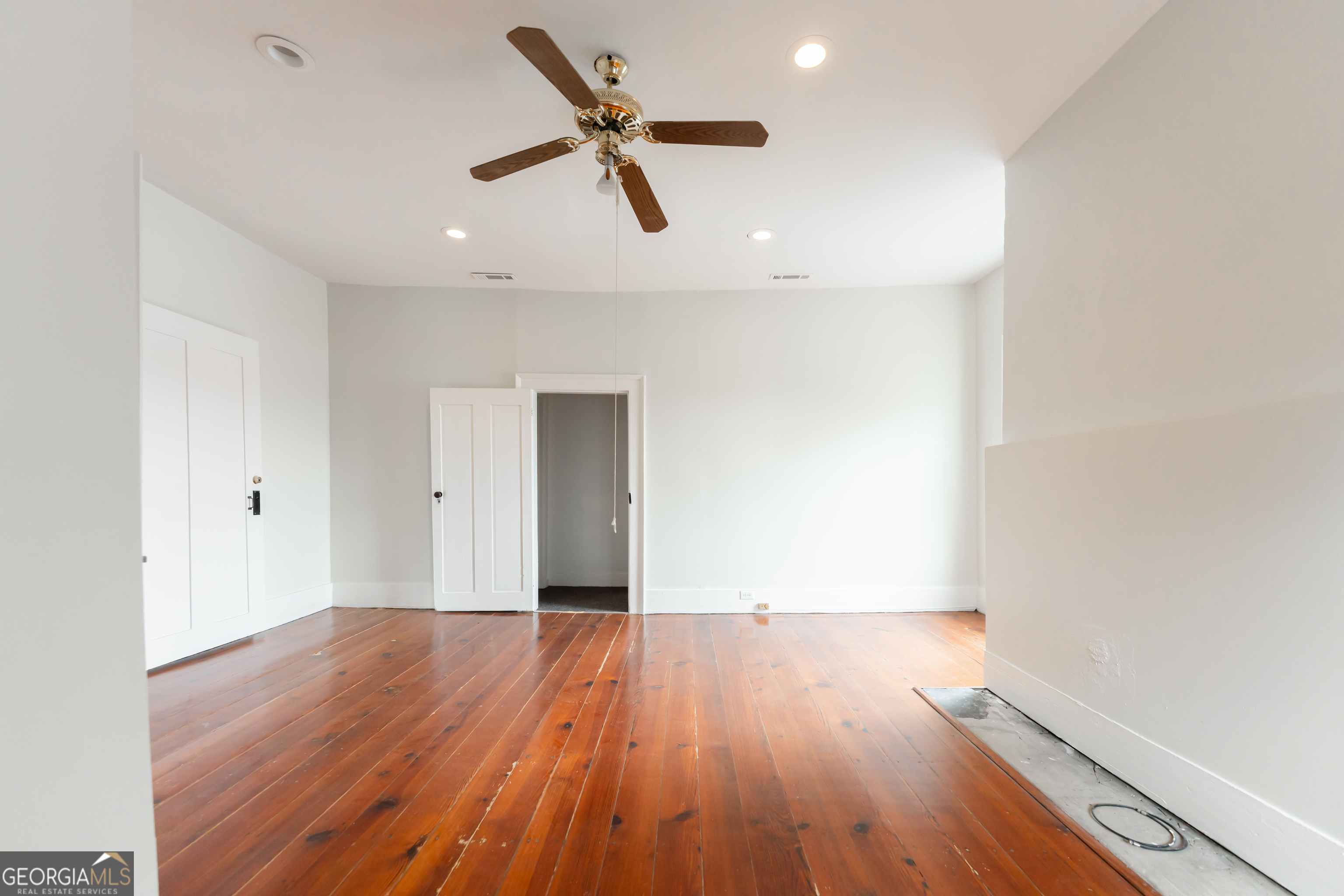 270 S Main Street Madison GA 30650