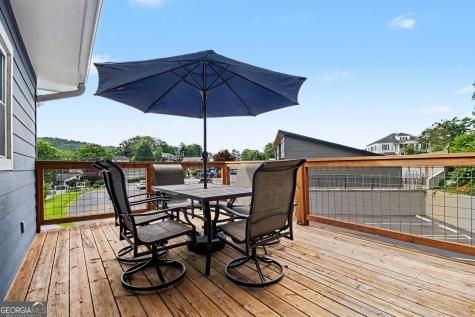 25 Valley Street Clayton GA 30525