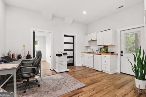 25 Valley Street Clayton GA 30525