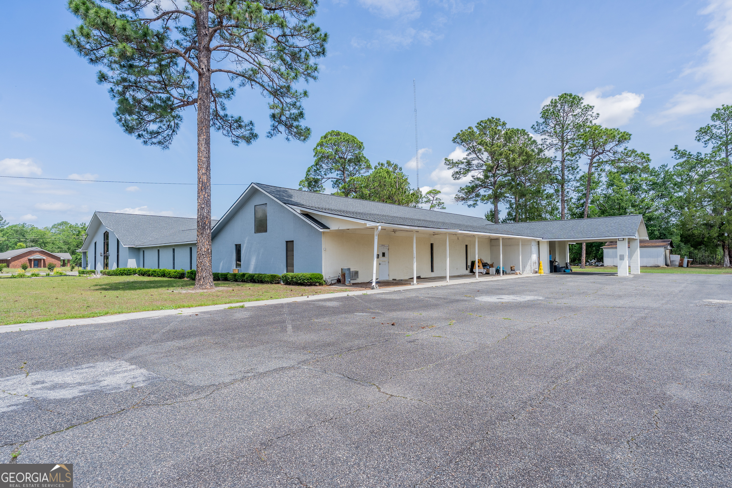128 University Boulevard Waycross GA 31503