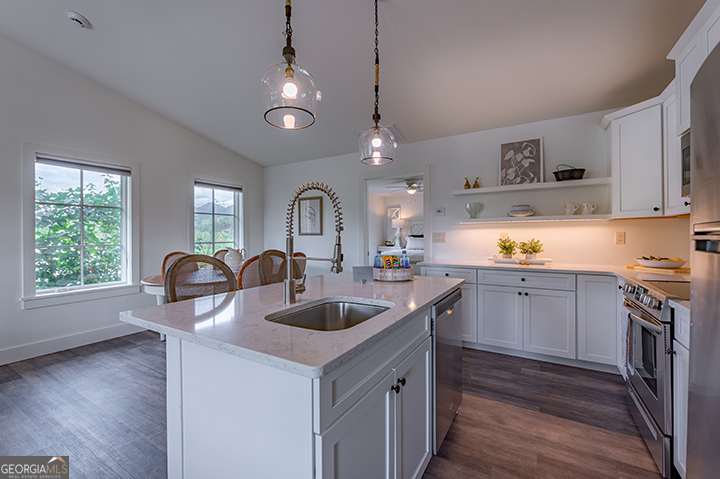 118 Oak Crescent Circle Clayton GA 30525