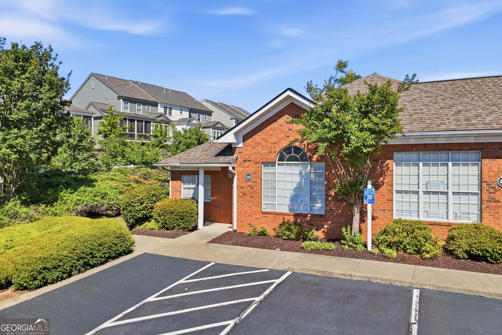 242 Creekstone Ridge Woodstock GA 30188