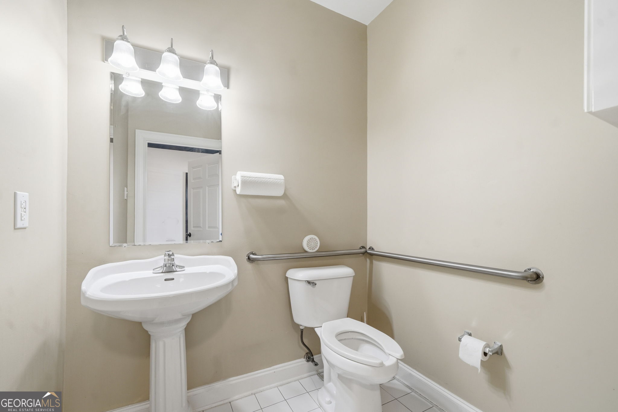 242 Creekstone Ridge Woodstock GA 30188