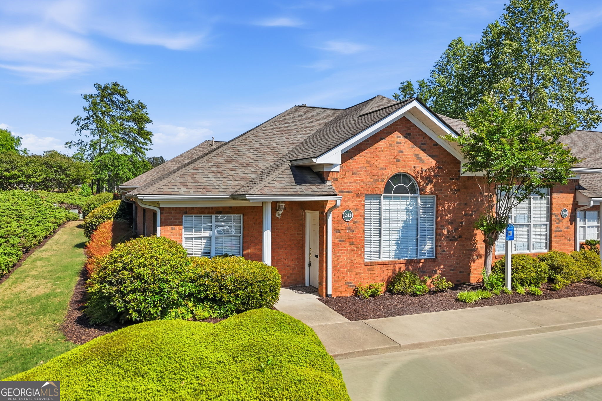 242 Creekstone Ridge Woodstock GA 30188