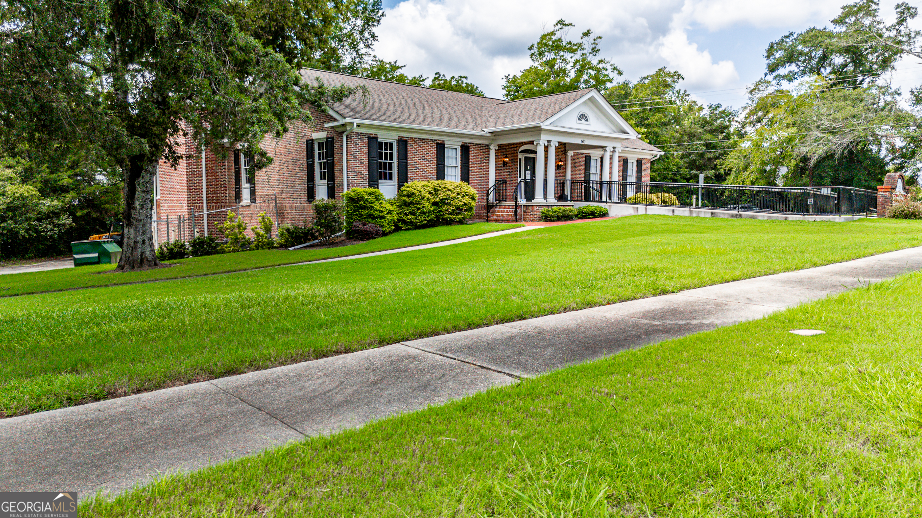 600 N Cobb Street Milledgeville GA 31061