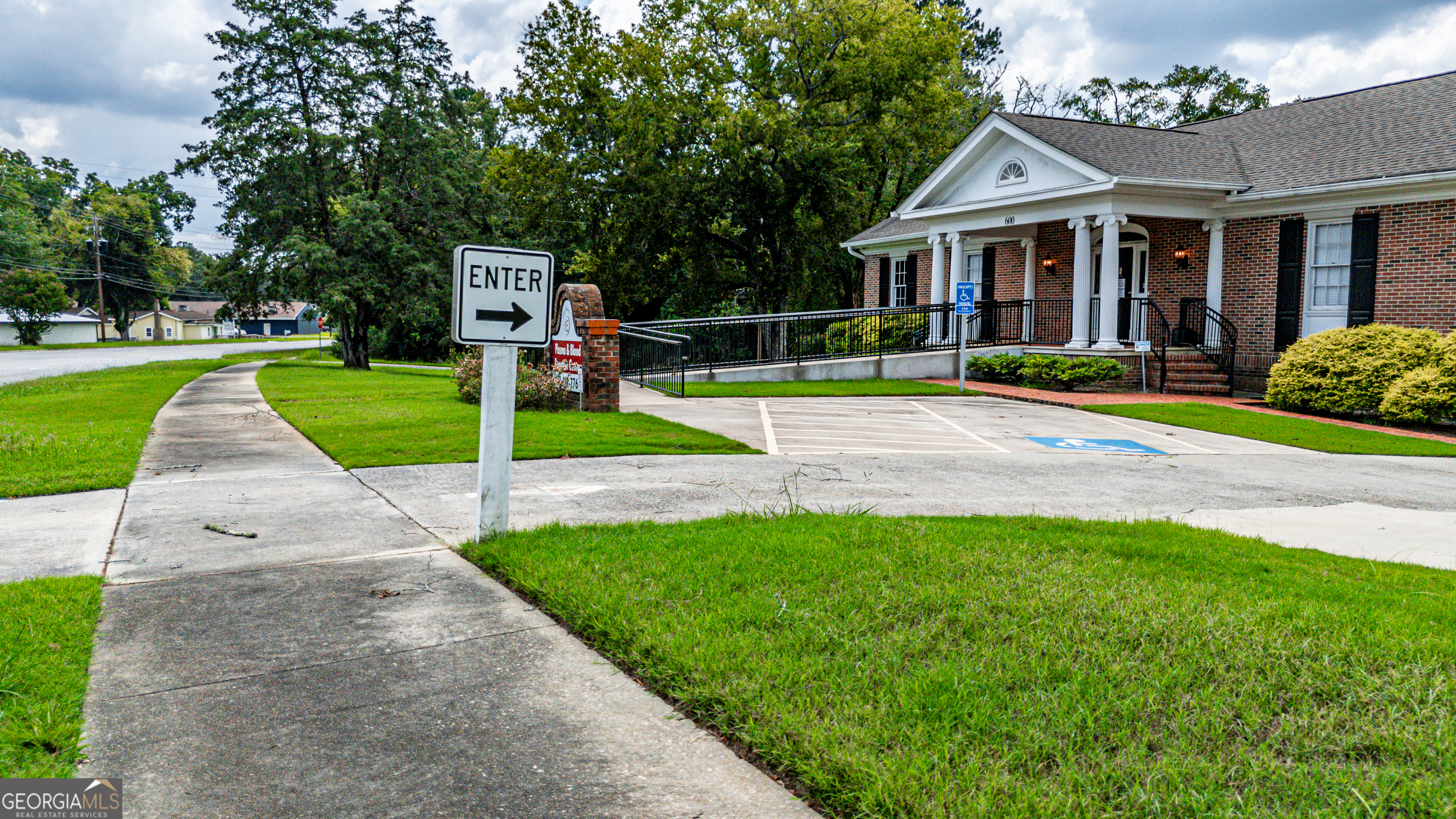 600 N Cobb Street Milledgeville GA 31061