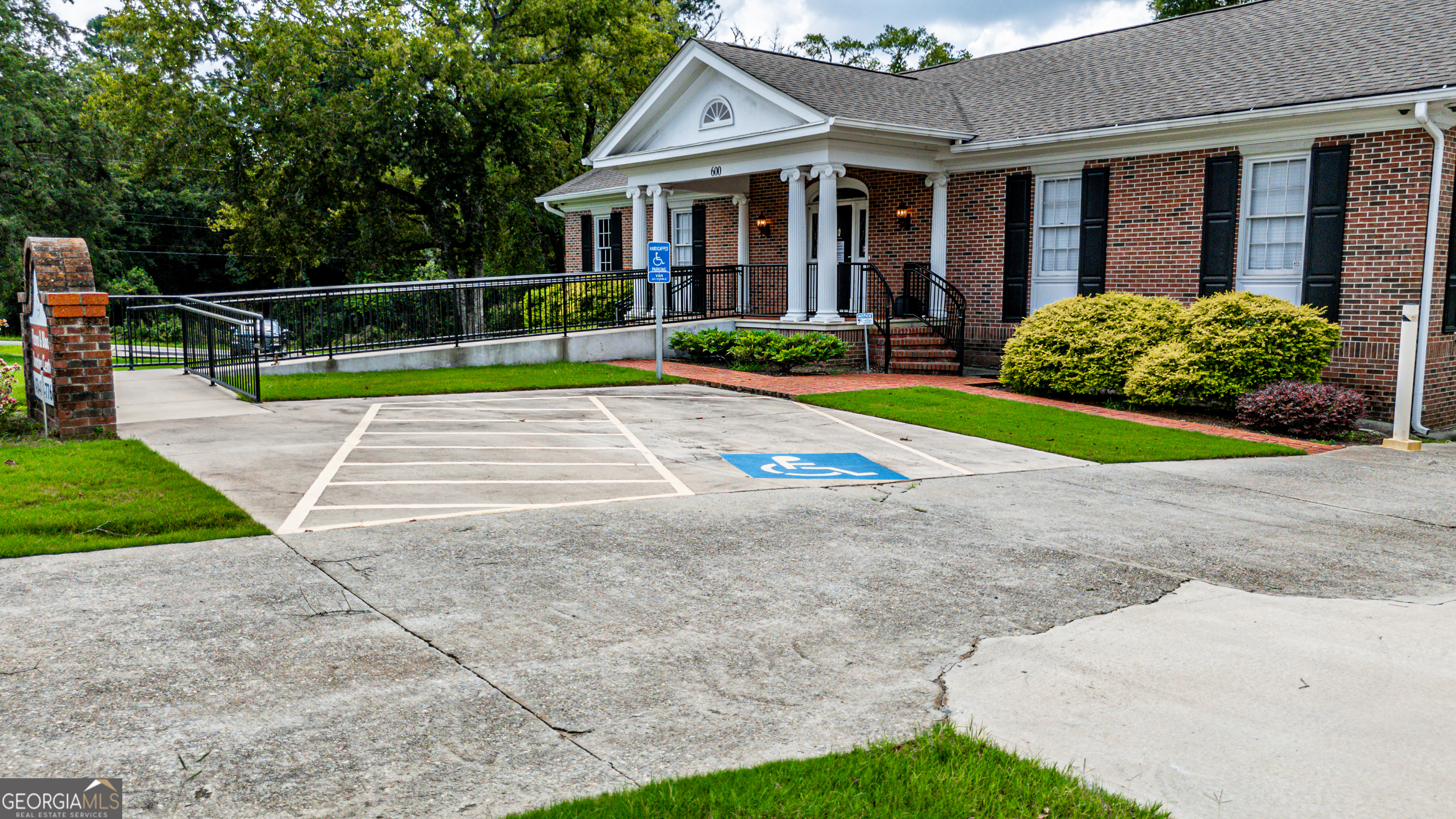 600 N Cobb Street Milledgeville GA 31061