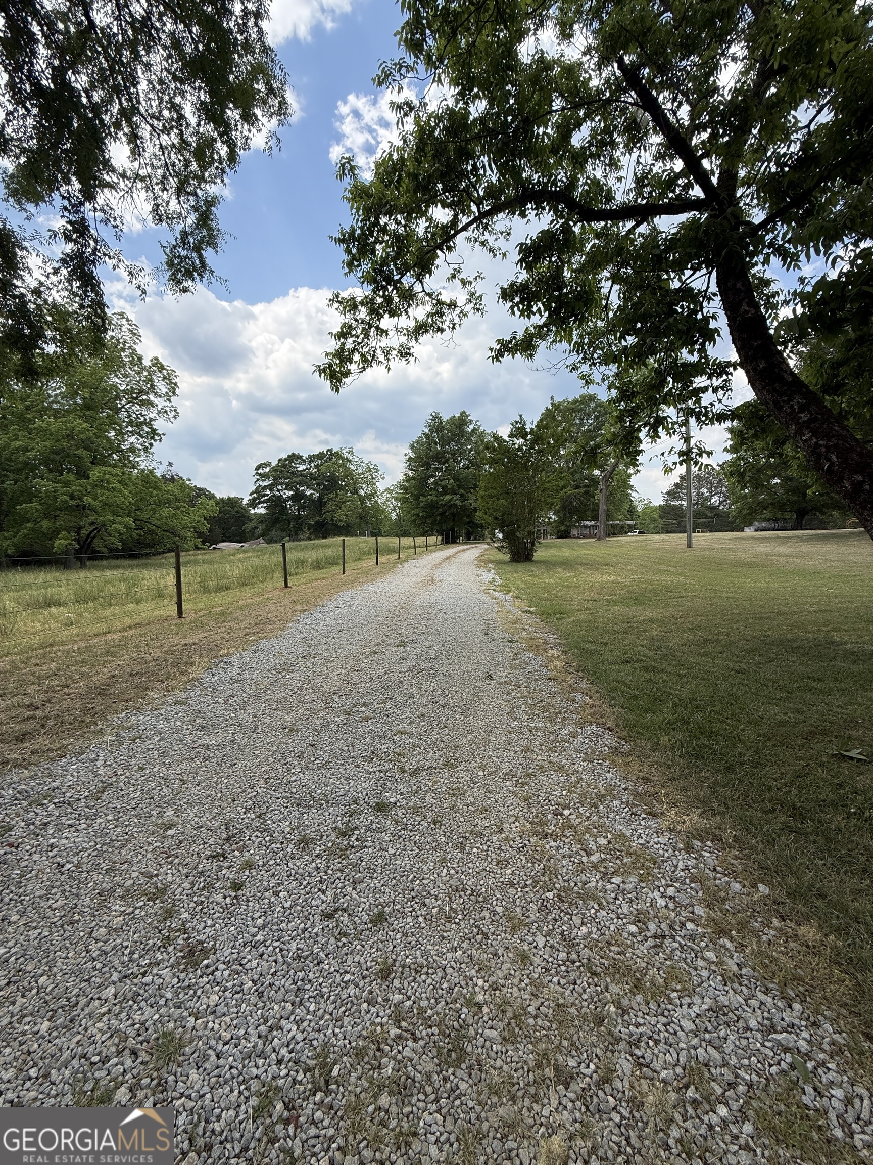 557 W Main Street Lexington GA 30648