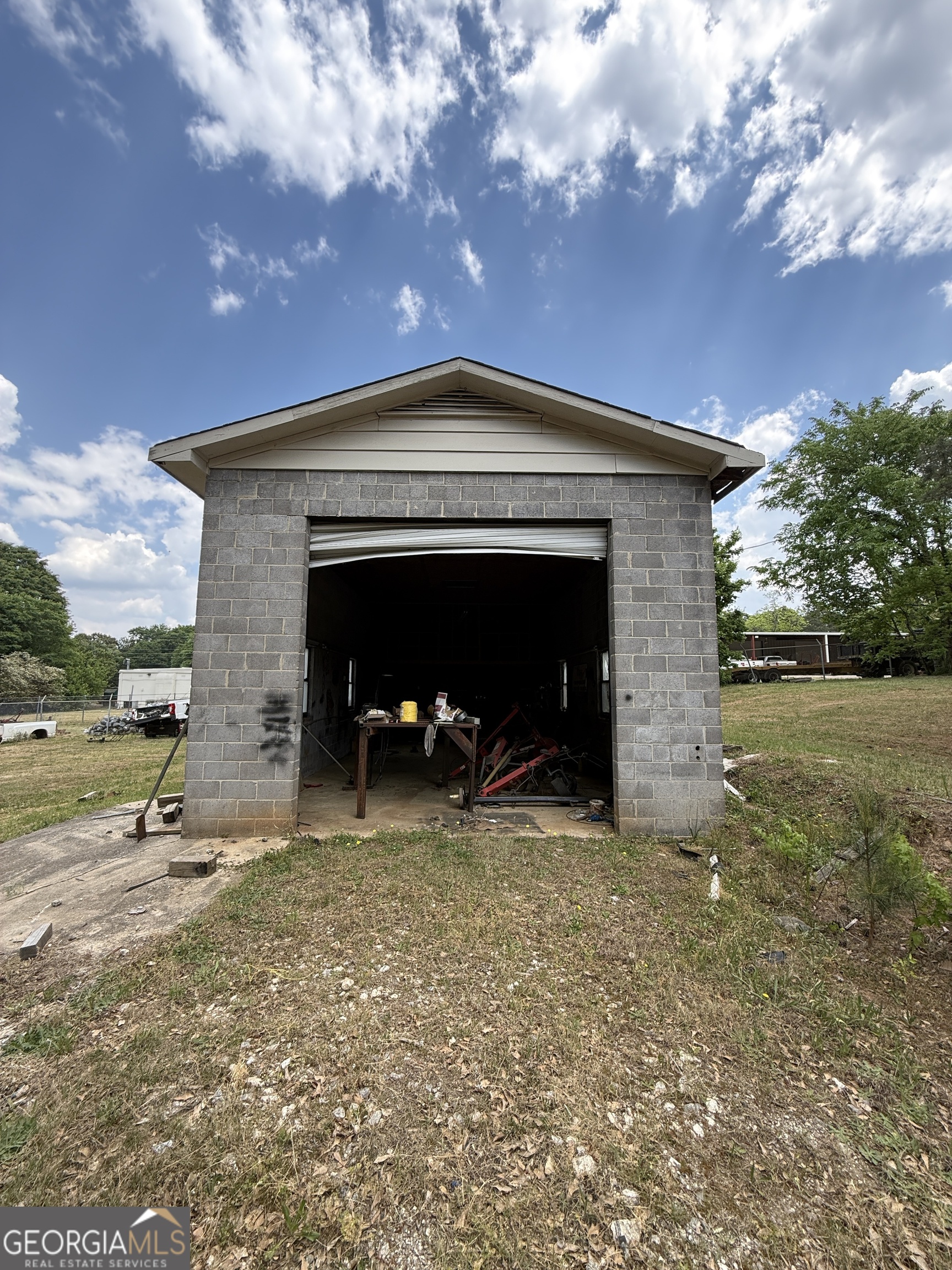 557 W Main Street Lexington GA 30648