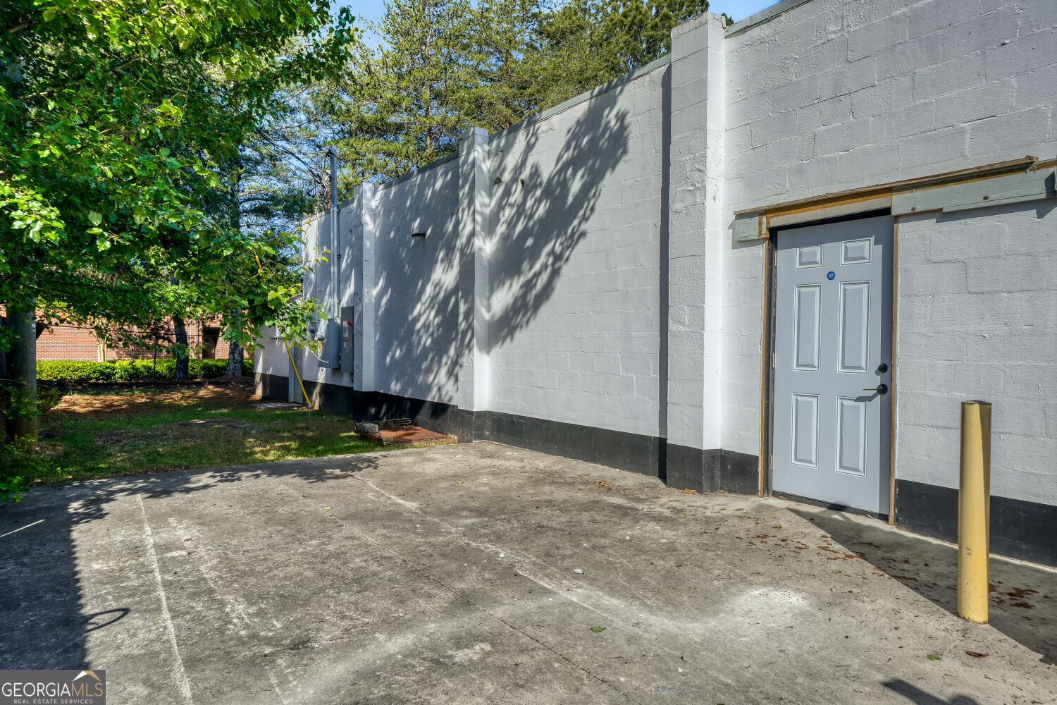 285 Pine Street NW Lilburn GA 30047